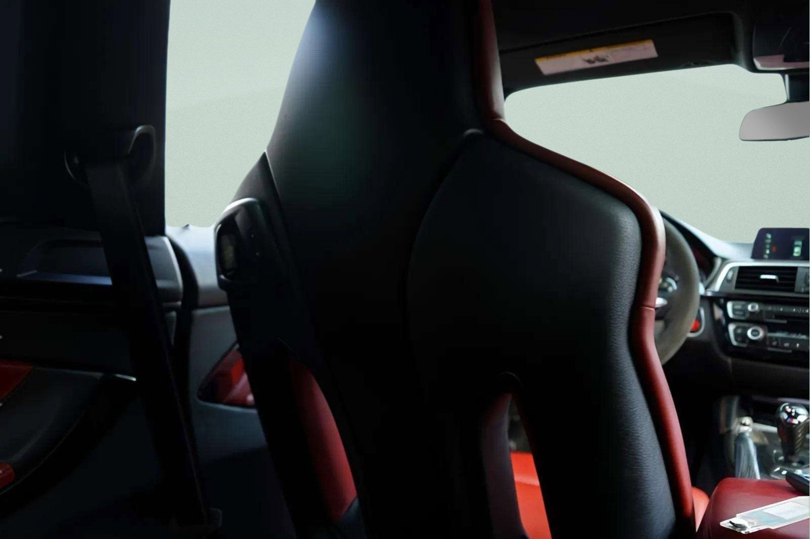 Used 2018 BMW M4 Coupe w/ Competition Package image 49