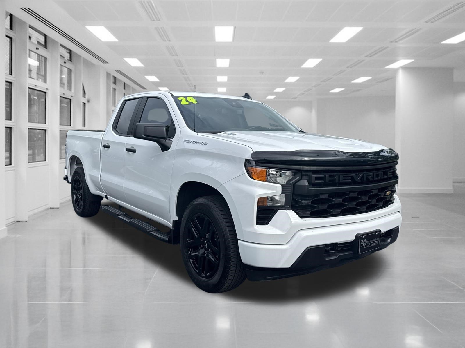 Certified 2024 Chevrolet Silverado 1500 Custom RWD image 3