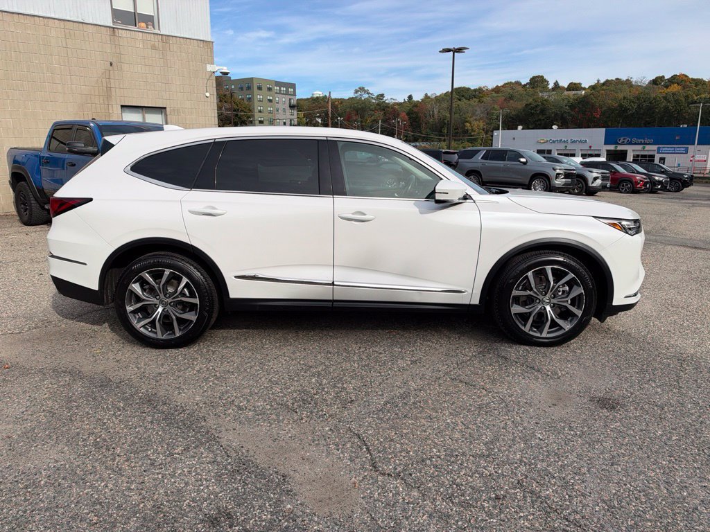Used 2024 Acura MDX w/ Technology Package AWD/4WD image 7
