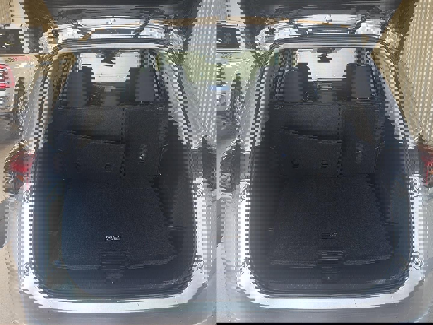 Used 2024 Nissan Rogue SV image 9