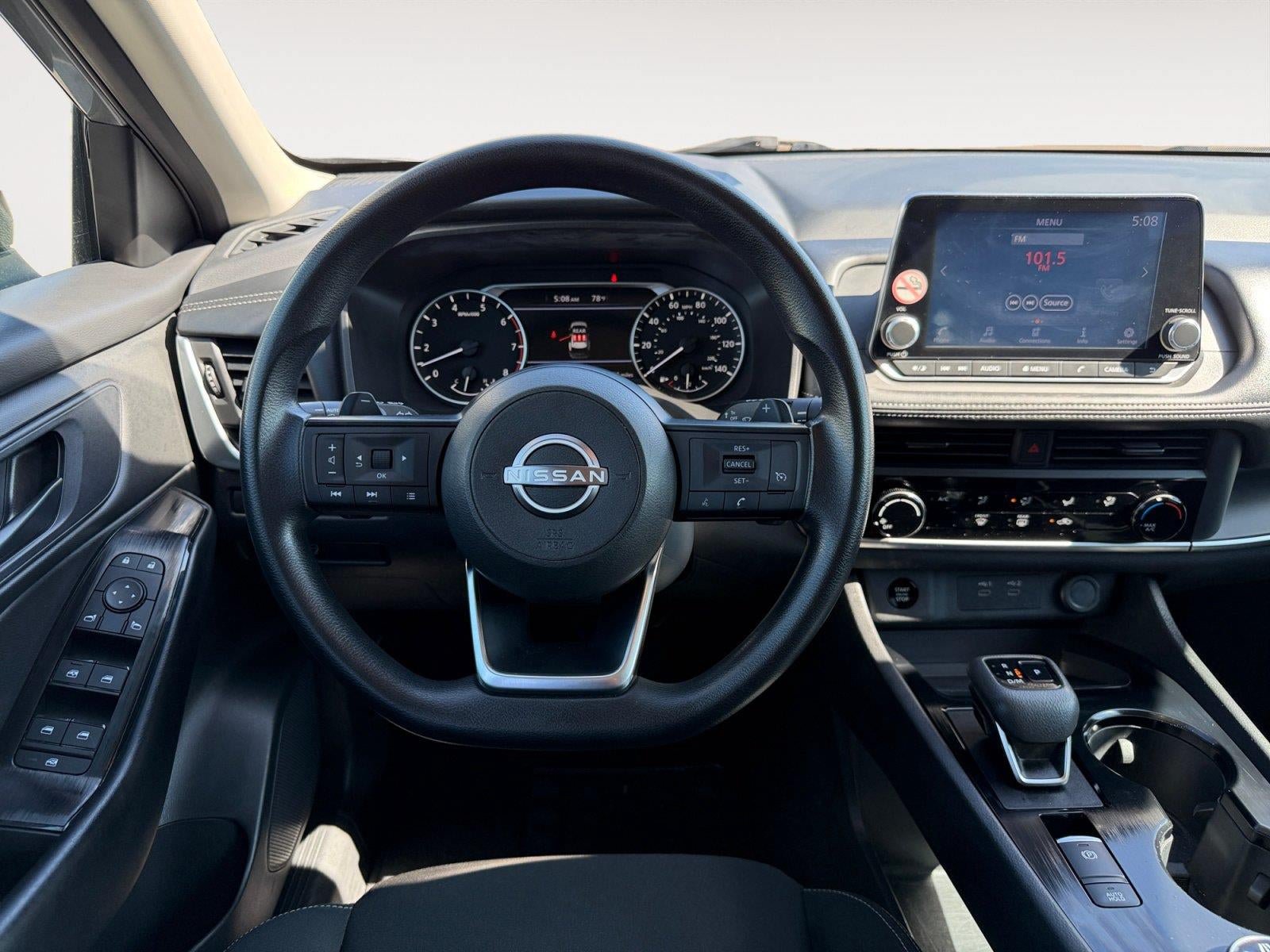 Used 2024 Nissan Rogue S AWD/4WD image 12