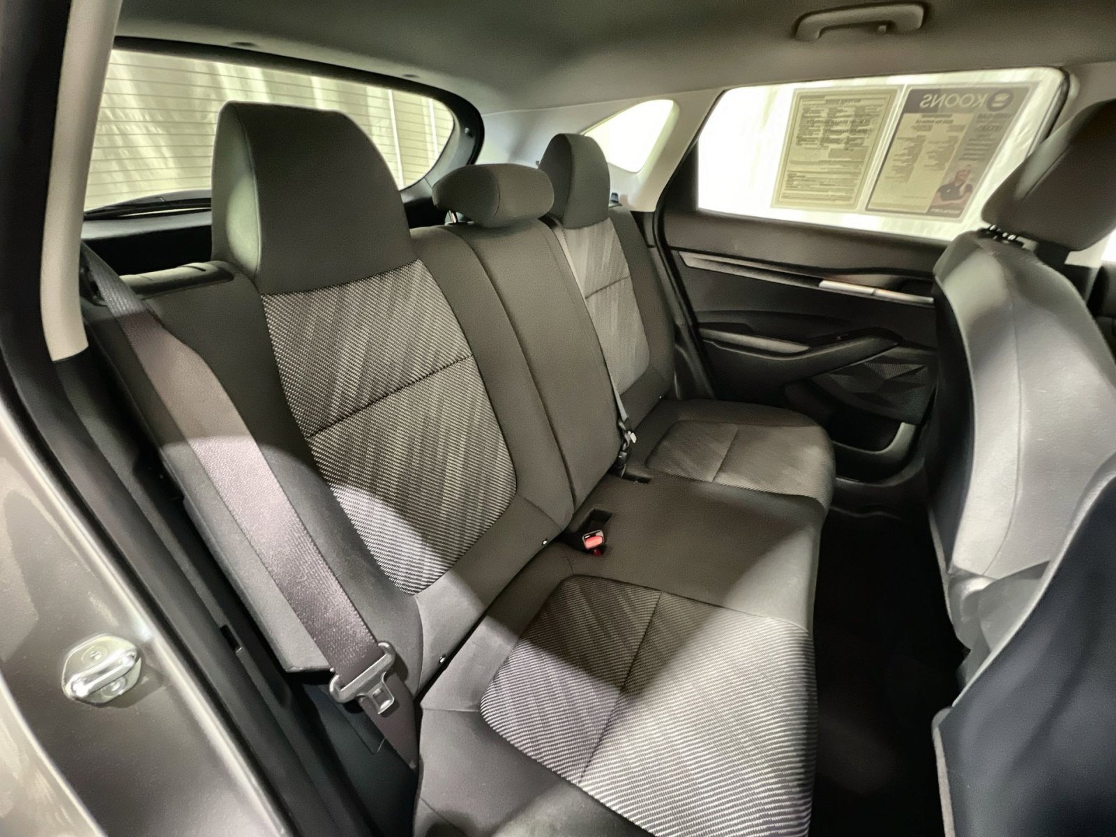 Used 2023 Kia Seltos LX image 26