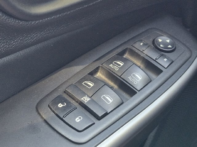 Certified 2021 Jeep Cherokee Latitude AWD/4WD image 31