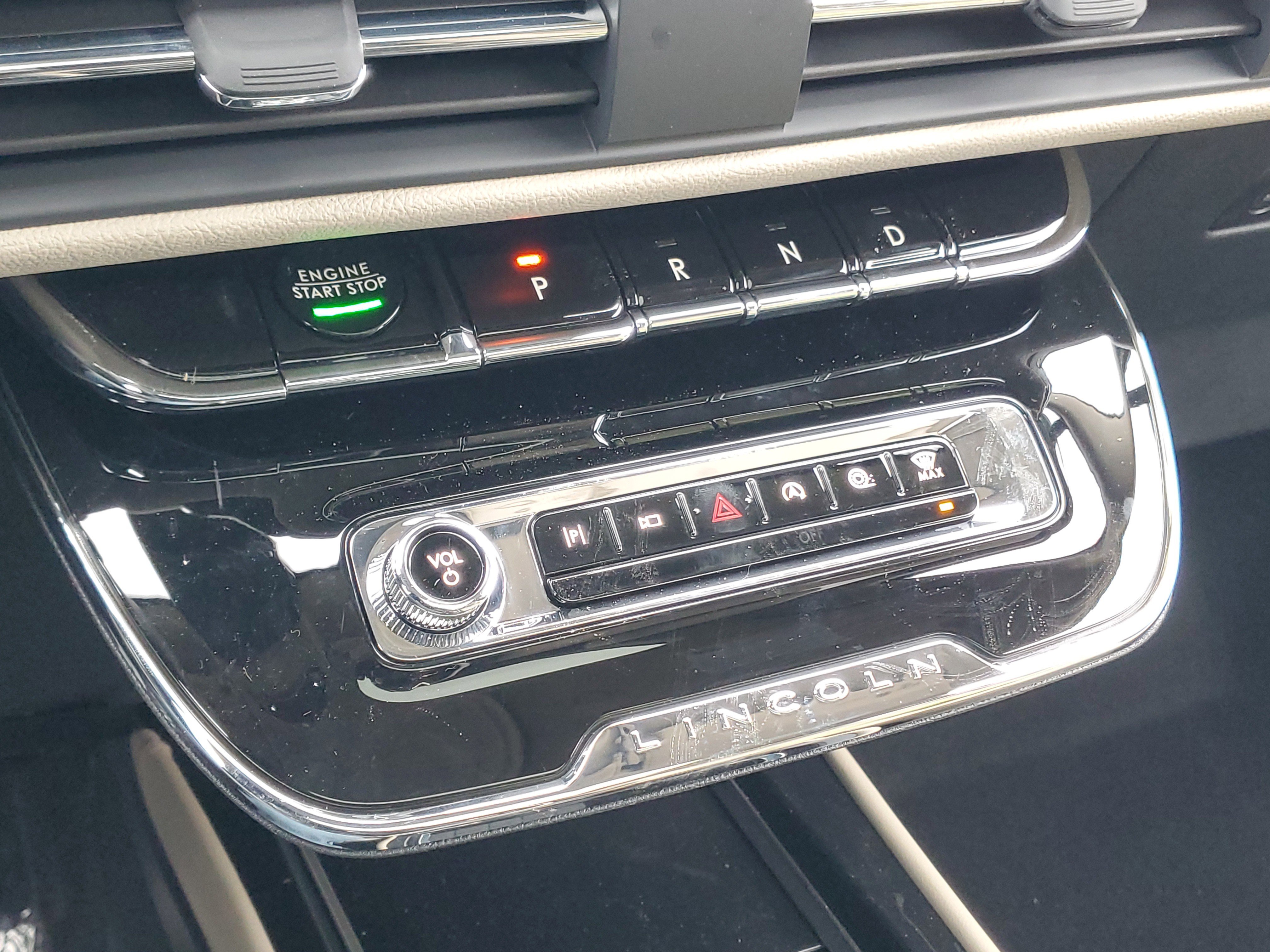 New 2026 Lincoln Corsair Premiere image 22