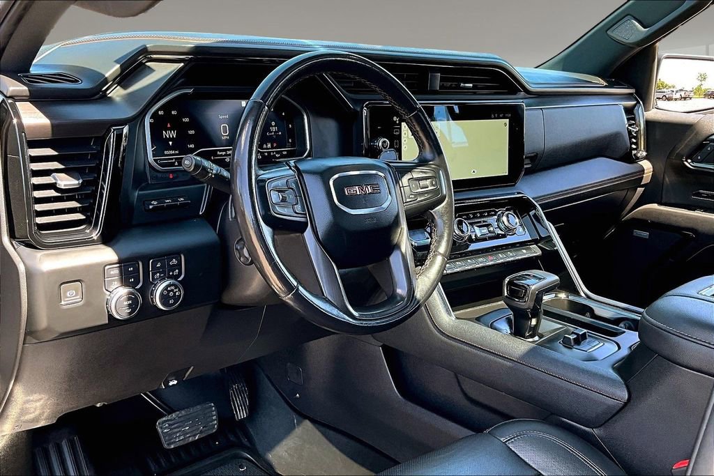 Used 2022 GMC Sierra 1500 AT4 w/ AT4 Premium Package AWD/4WD image 13