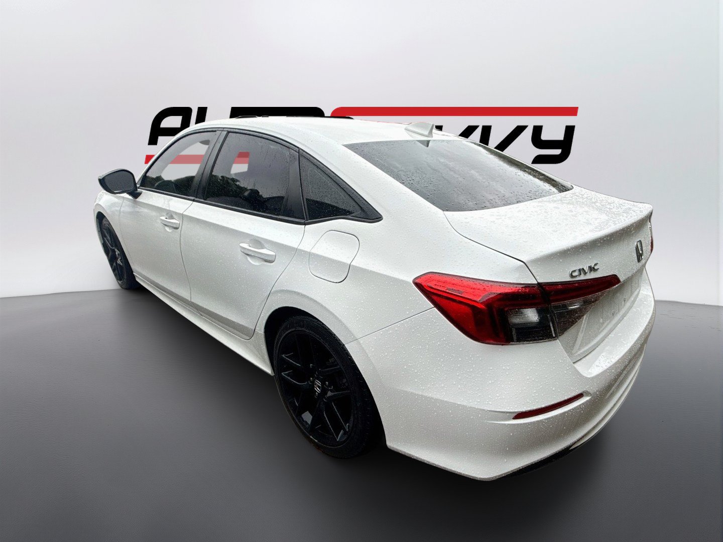 Used 2024 Honda Civic Sport image 4
