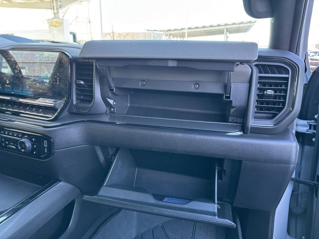 Certified 2024 Chevrolet Silverado 2500 ZR2 w/ Technology Package image 26