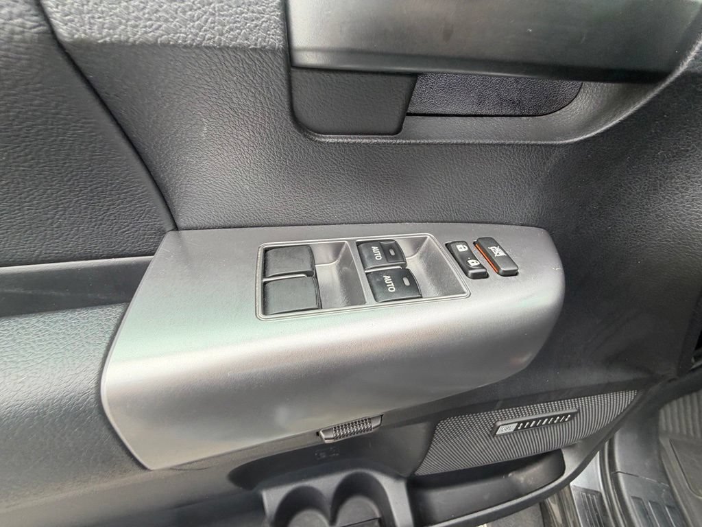 Used 2021 Toyota Sequoia TRD Pro AWD/4WD image 15