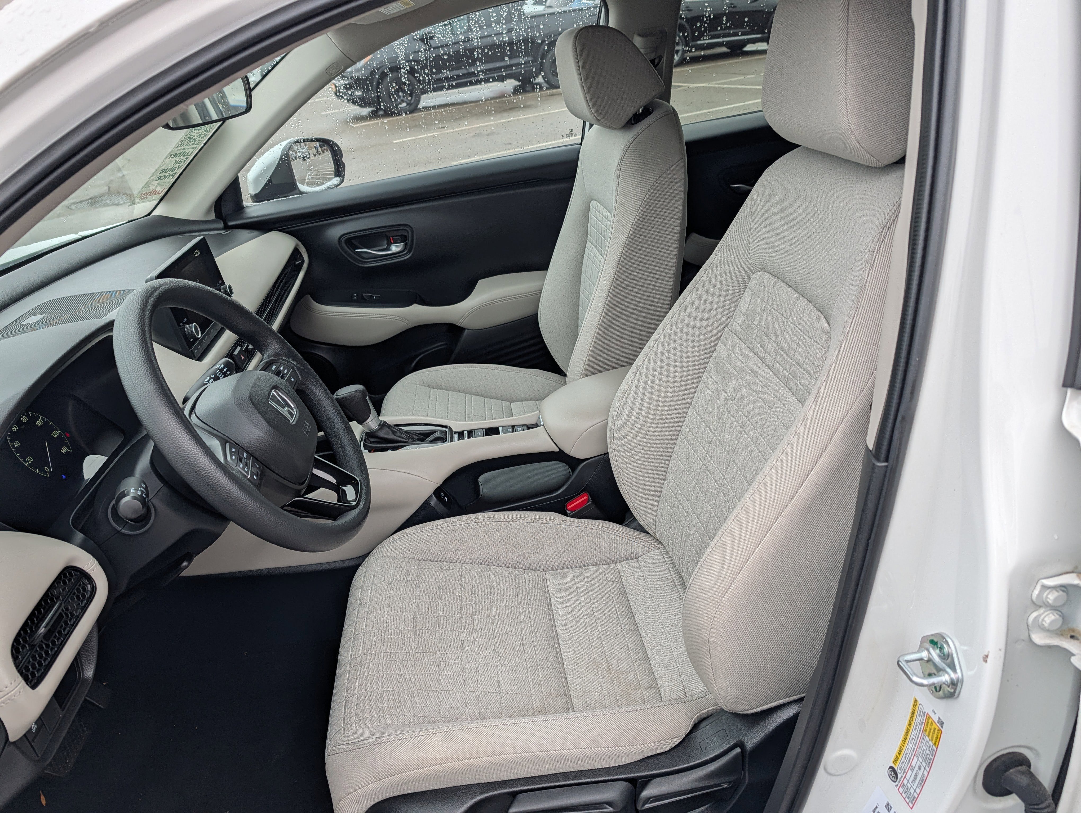 Used 2024 Honda HR-V LX image 20