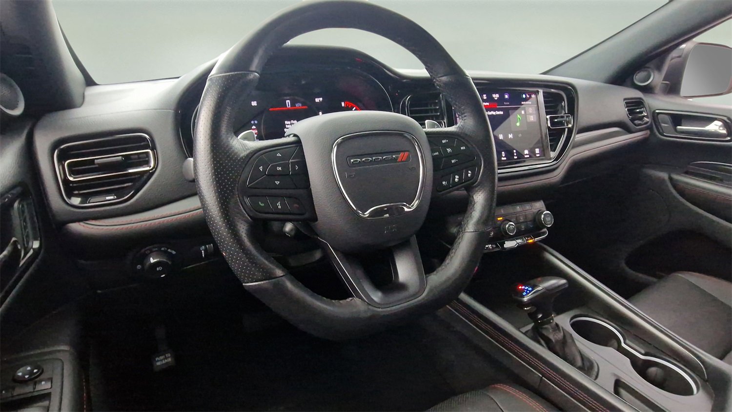 Used 2023 Dodge Durango GT image 13