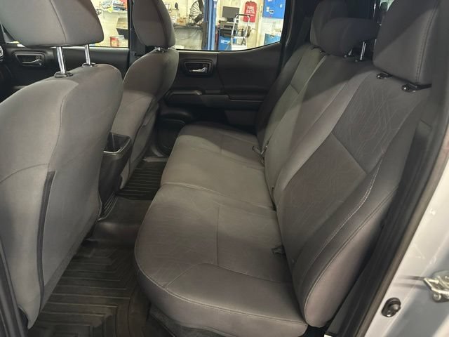 Used 2019 Toyota Tacoma TRD Off-Road AWD/4WD image 21
