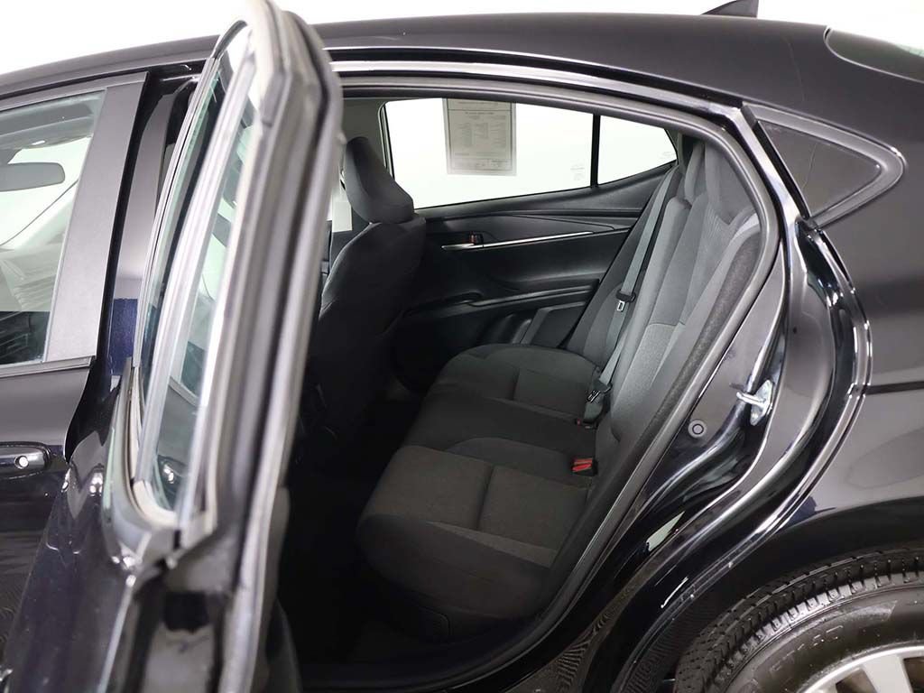 Used 2025 Toyota Camry LE FWD image 28