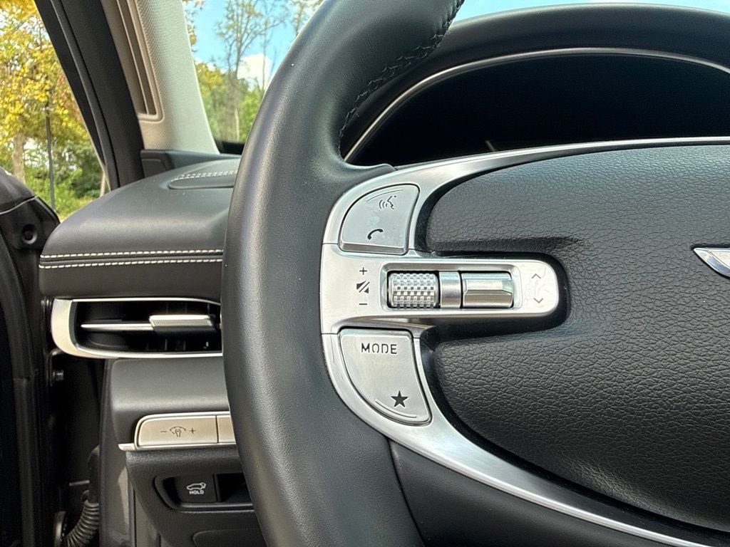 Used 2023 Genesis GV80 2.5T w/ Prestige Package AWD/4WD image 18