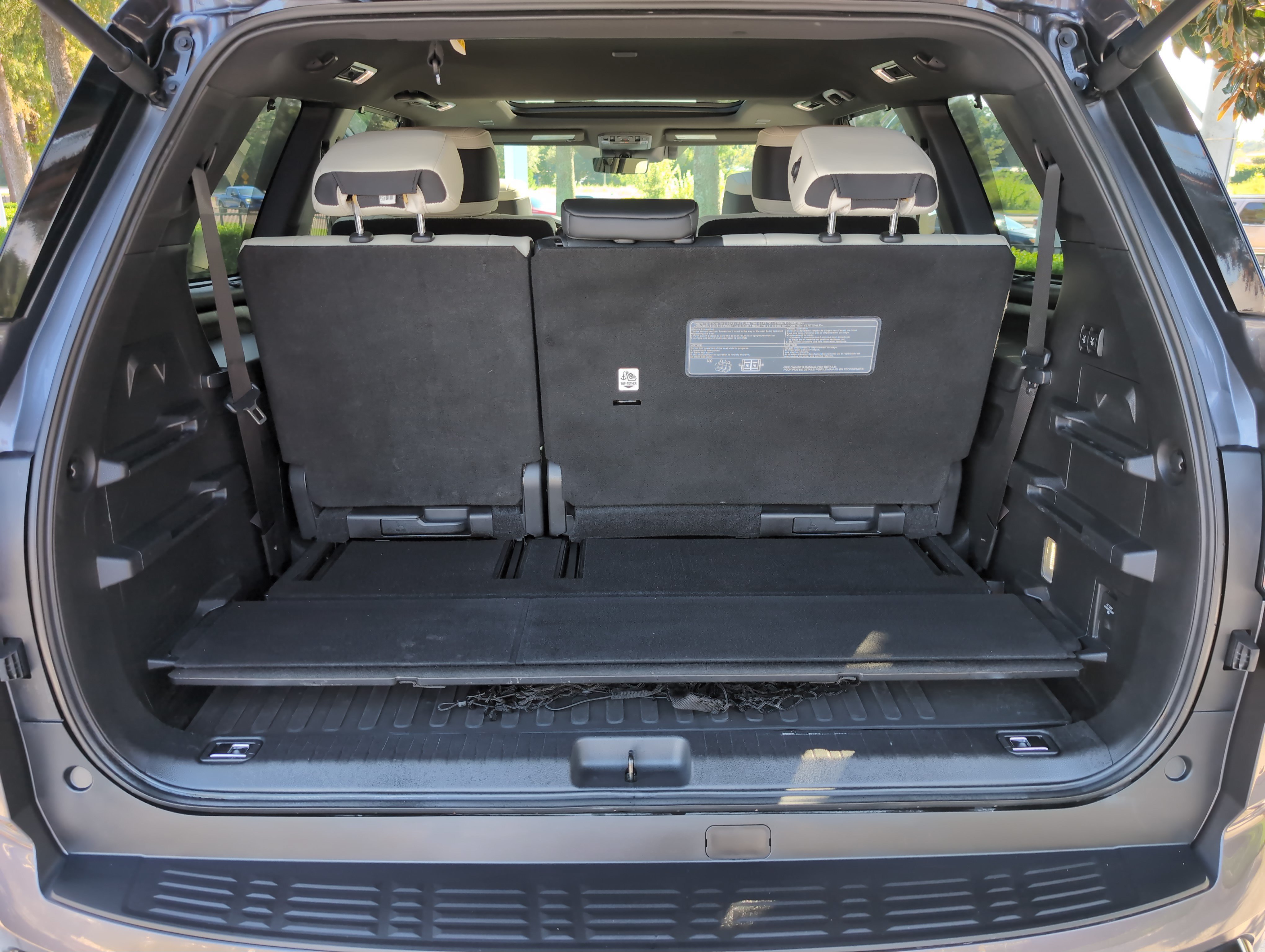 Used 2023 Toyota Sequoia Capstone AWD/4WD image 33