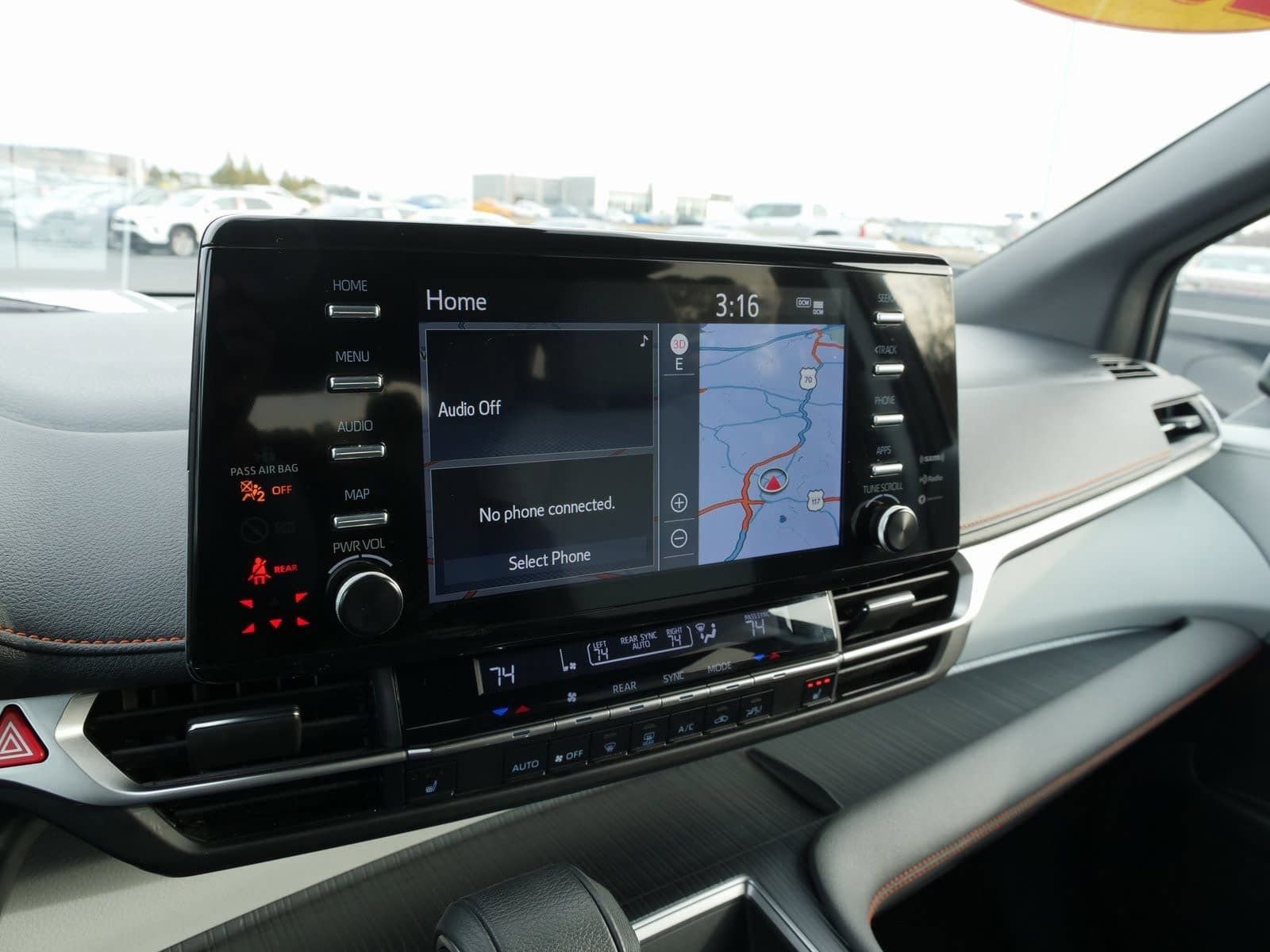 Used 2023 Toyota Sienna XSE image 28