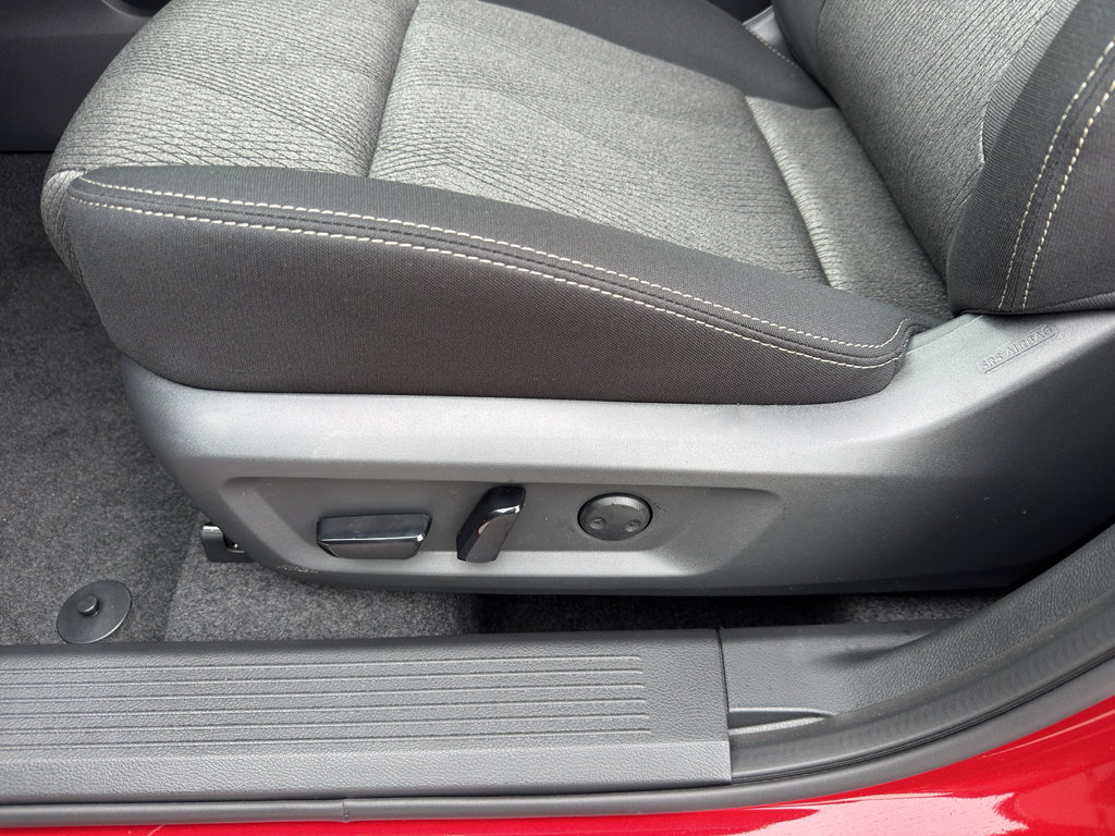 New 2026 Nissan Rogue SV AWD/4WD image 15