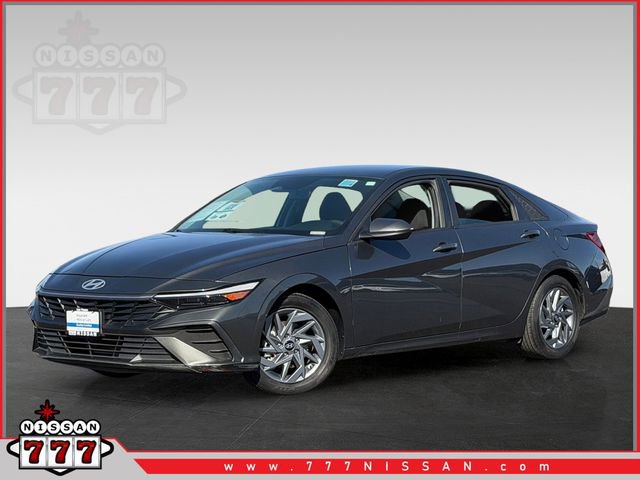 Used 2024 Hyundai Elantra SEL