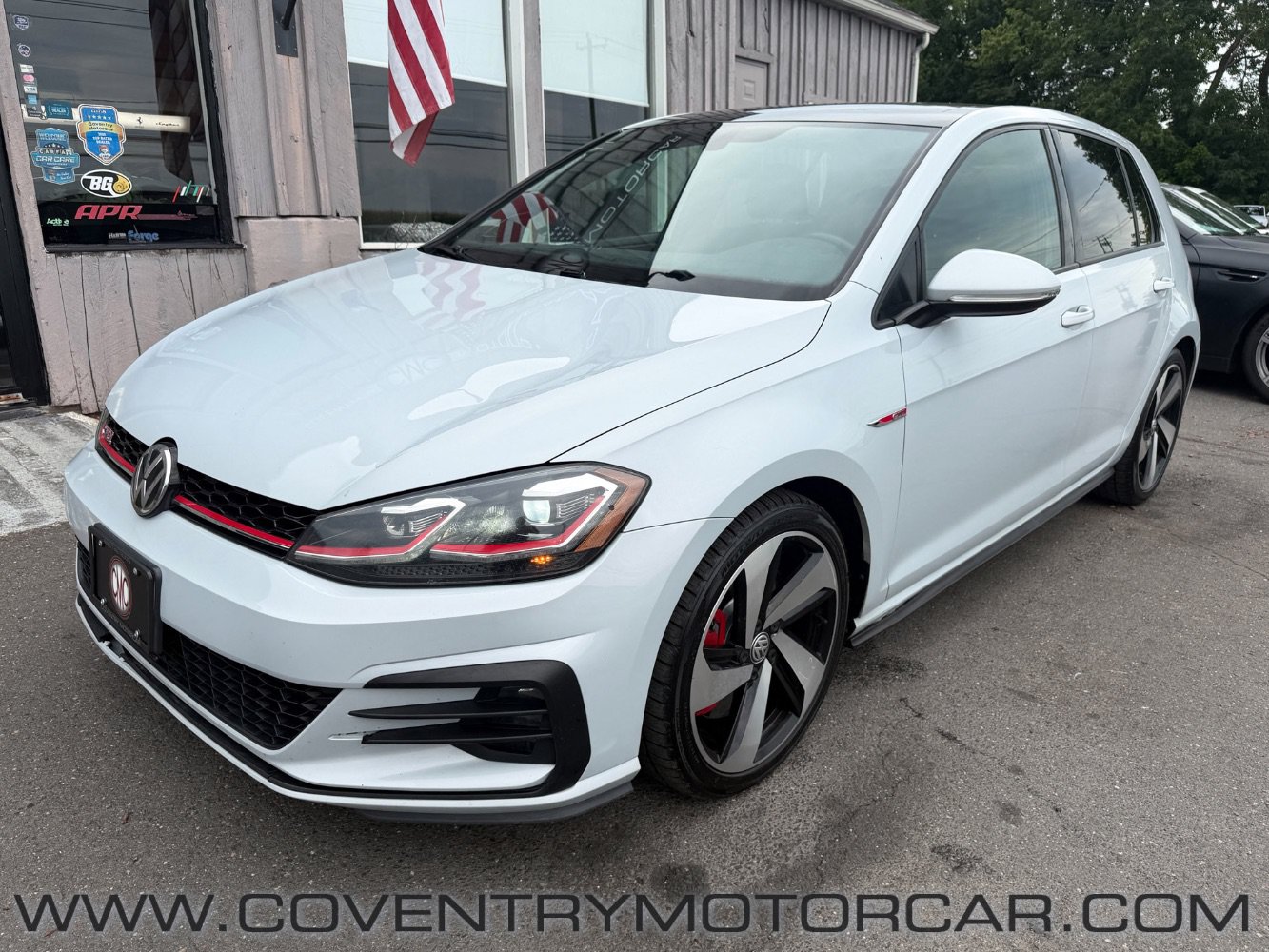 Used 2019 Volkswagen GTI SE w/ SE Experience Package FWD image 2