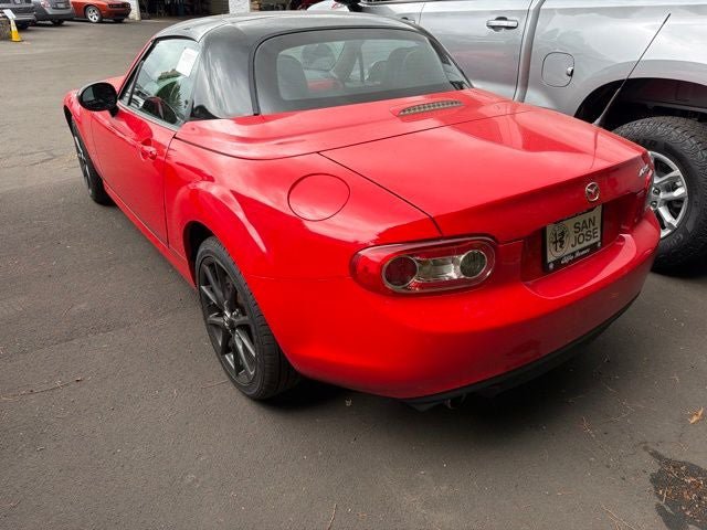 Used 2015 MAZDA MX-5 Miata Club RWD image 2