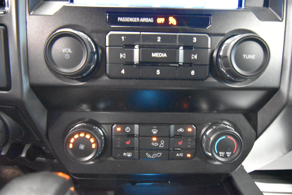 Used 2020 Ford F150 XLT w/ Equipment Group 302A Luxury AWD/4WD image 14