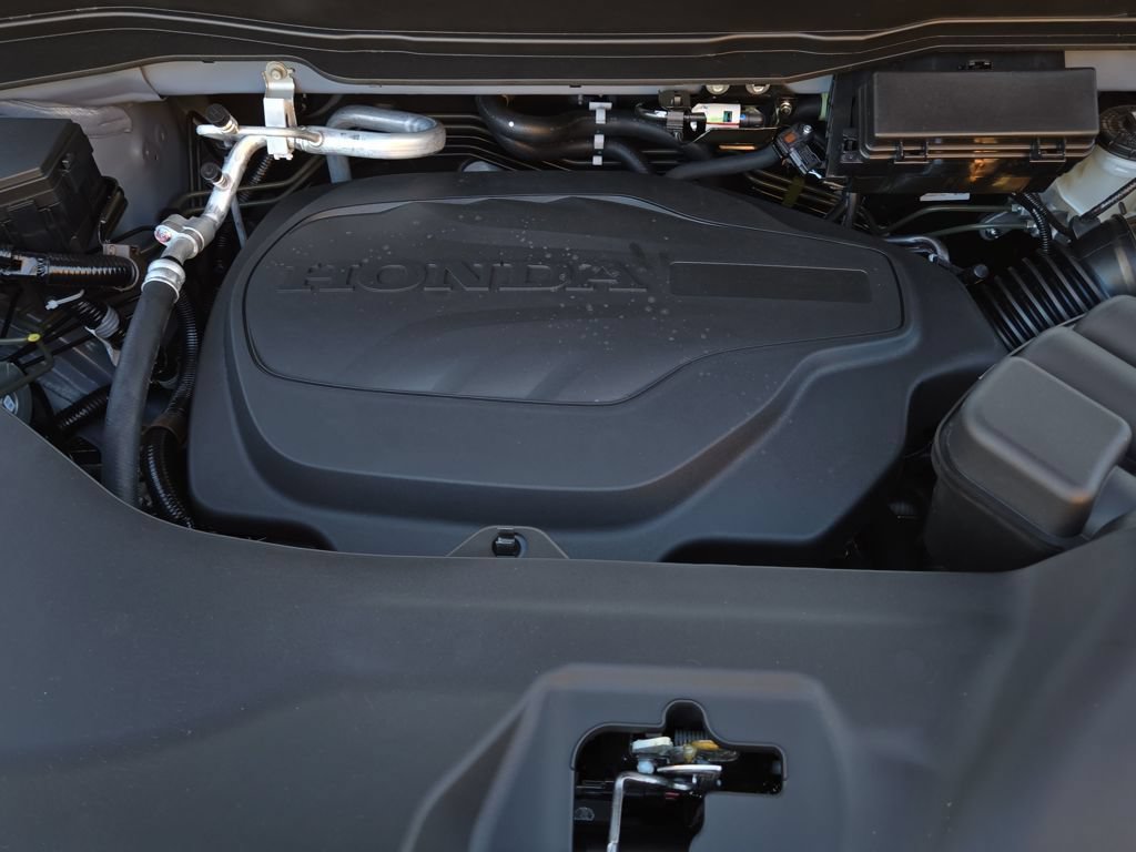 New 2026 Honda Ridgeline Black Edition image 10