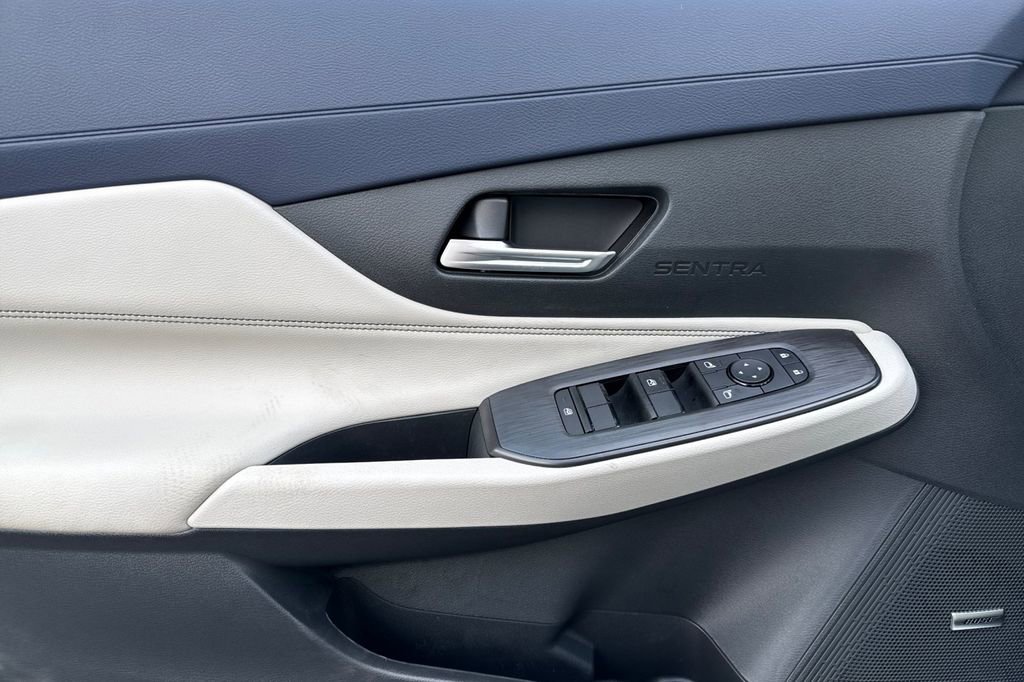 New 2026 Nissan Sentra SL w/ Floor Mat Package image 11