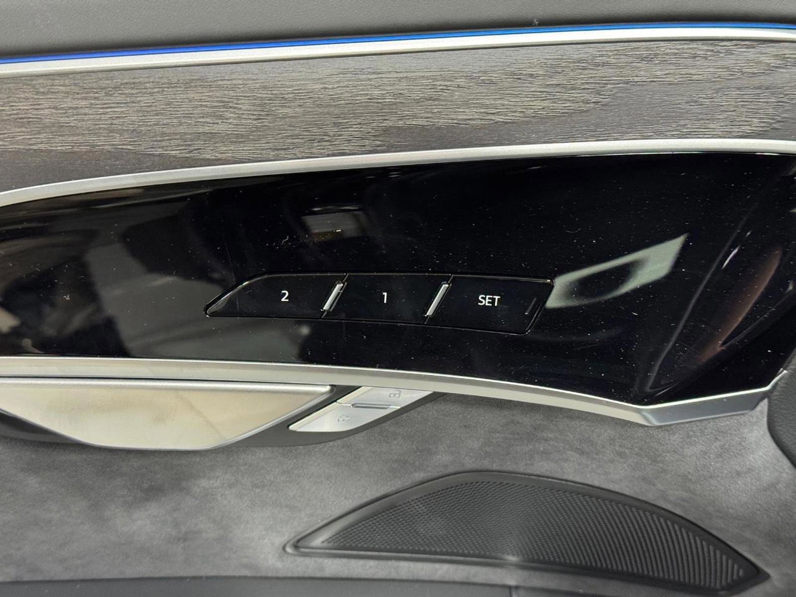 New 2026 Audi A8 L 3.0T image 23