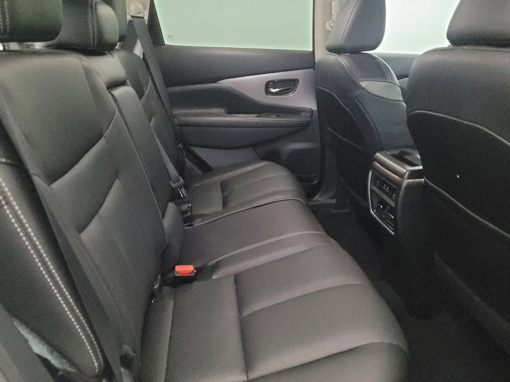 Used 2020 Nissan Murano SL w/ Moonroof Package image 19