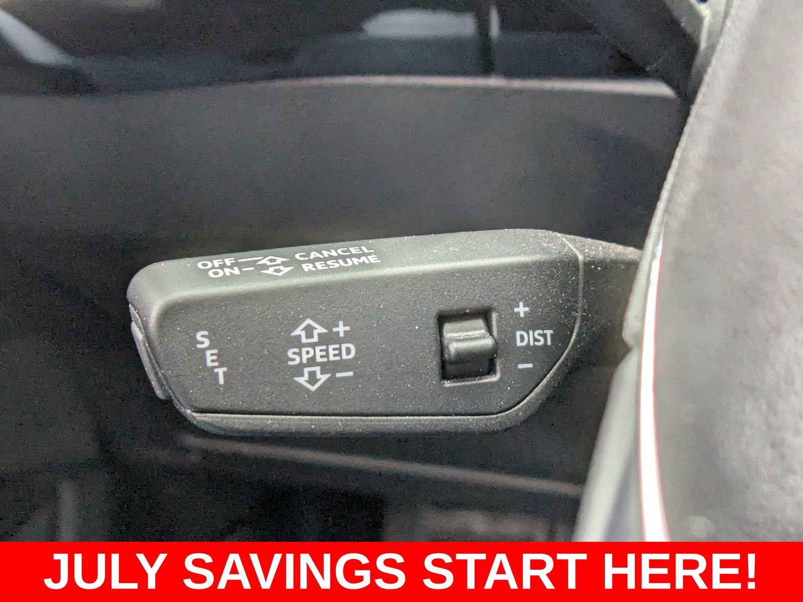 Used 2019 Audi e-tron Prestige w/ Prestige Package AWD/4WD image 43