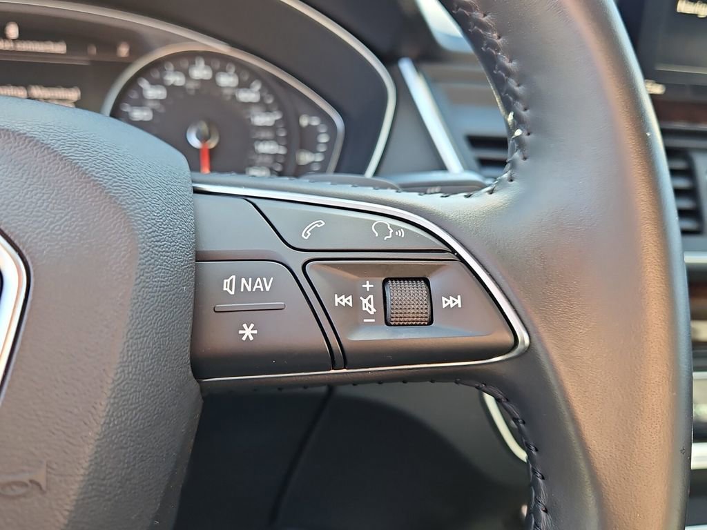 Used 2020 Audi Q5 2.0T Premium w/ Convenience Package image 25