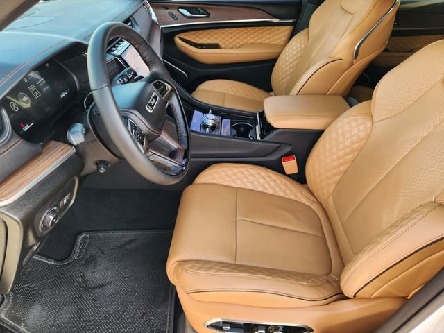 Used 2024 Jeep Grand Cherokee L Summit w/ Advanced Protech Group IV image 13