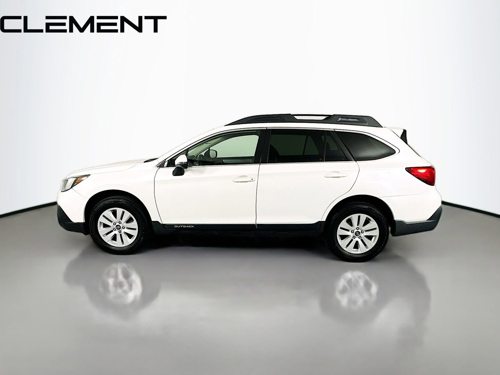 Used 2019 Subaru Outback 2.5i Premium AWD/4WD image 6