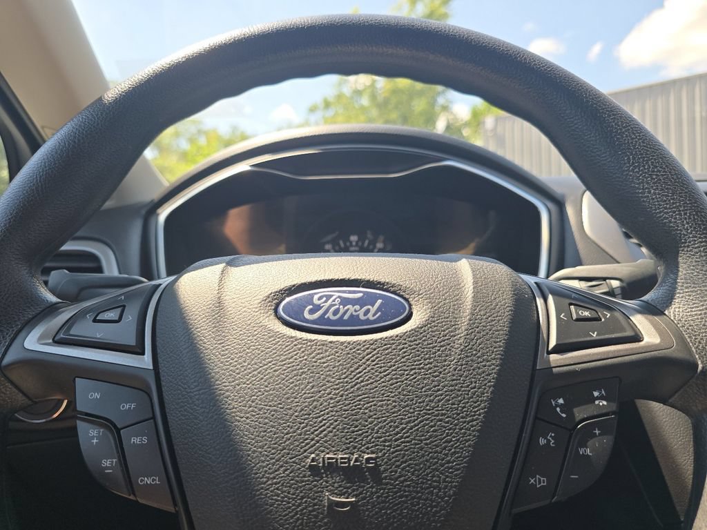 Used 2018 Ford Fusion S FWD image 22
