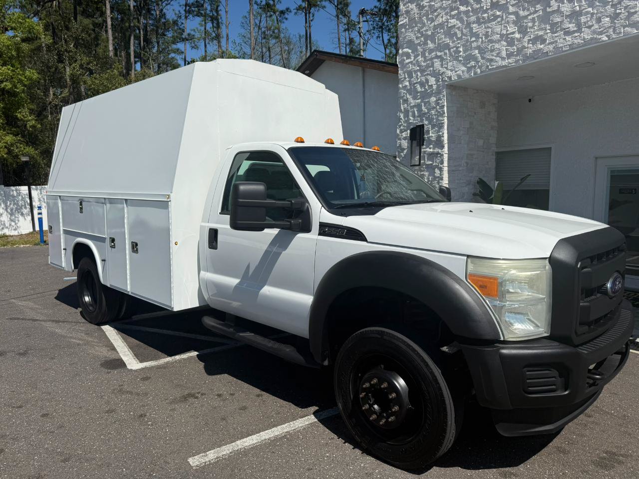 Used 2012 Ford F550 Luxury RWD image 26