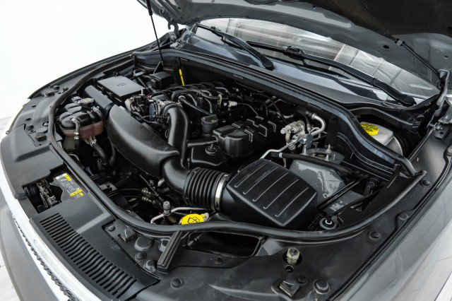 Used 2022 Dodge Durango SXT image 46