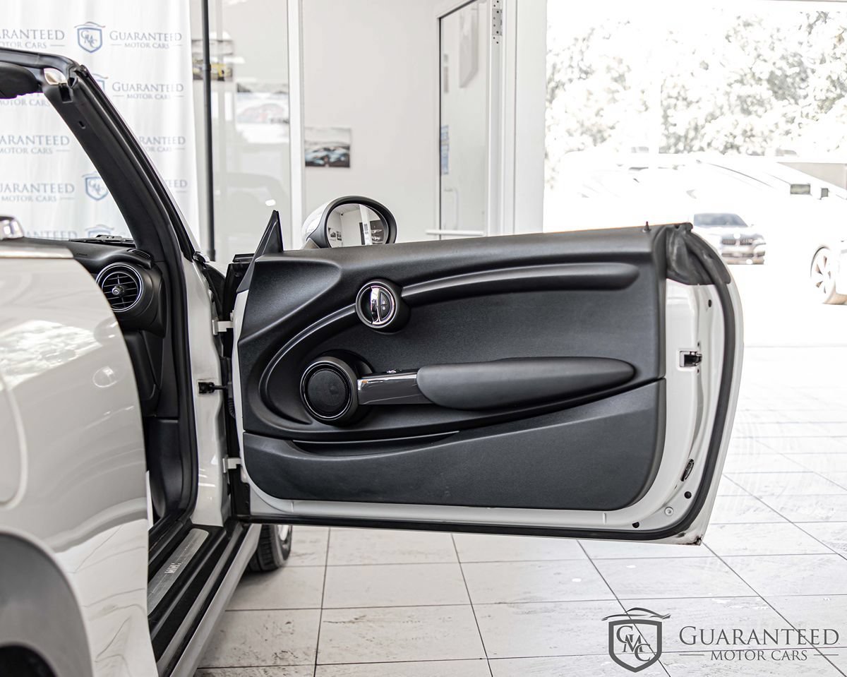 Used 2017 MINI Cooper Convertible FWD image 31