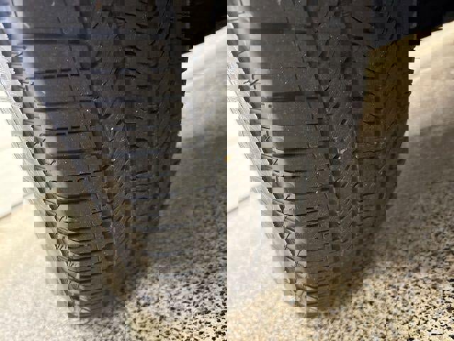 Used 2025 GMC Acadia Elevation image 36