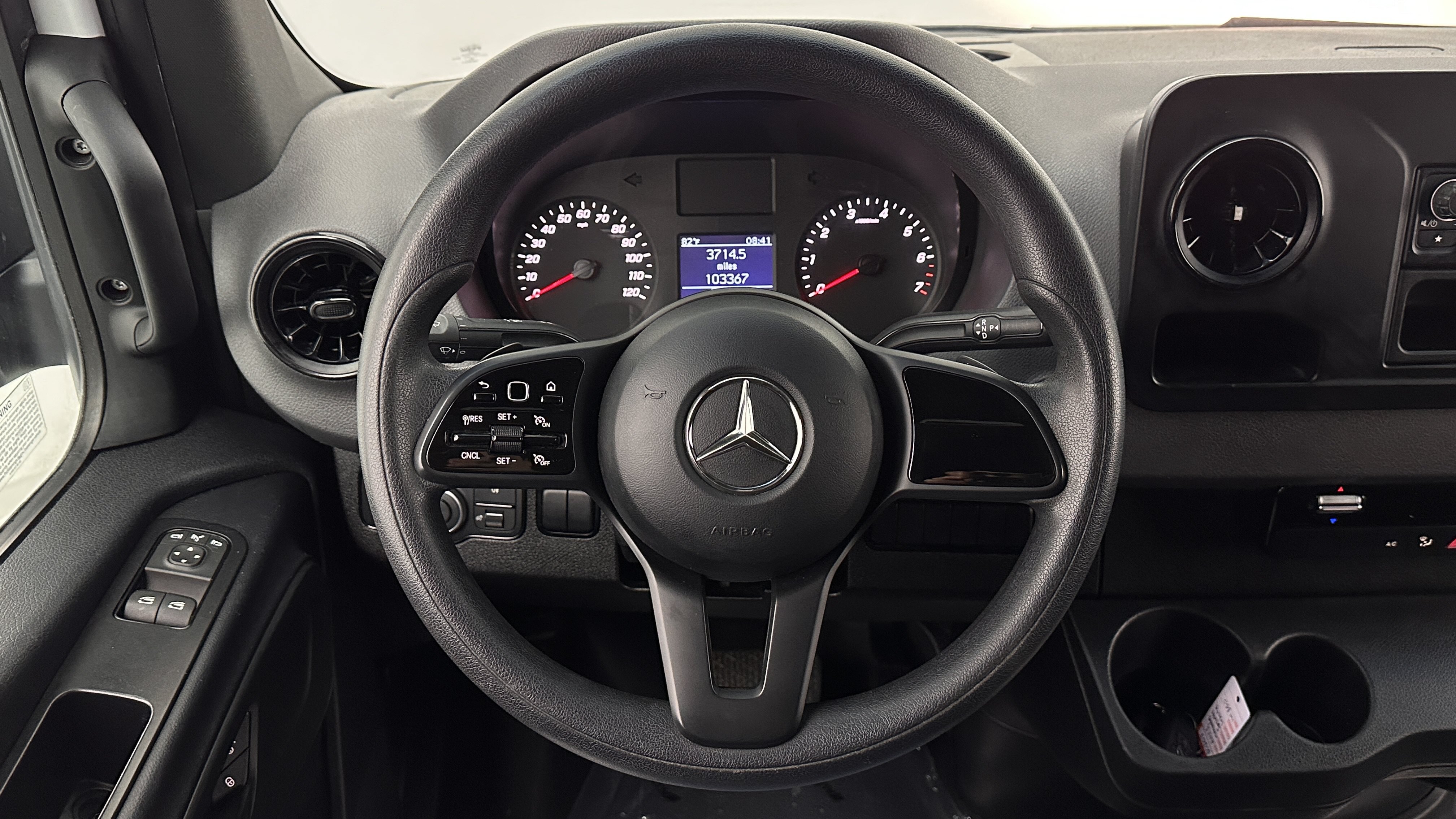 Used 2023 Mercedes-Benz Sprinter 2500 image 17