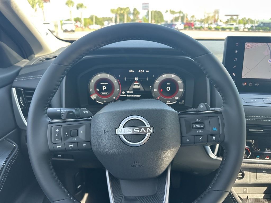 New 2026 Nissan Rogue Platinum AWD/4WD image 13