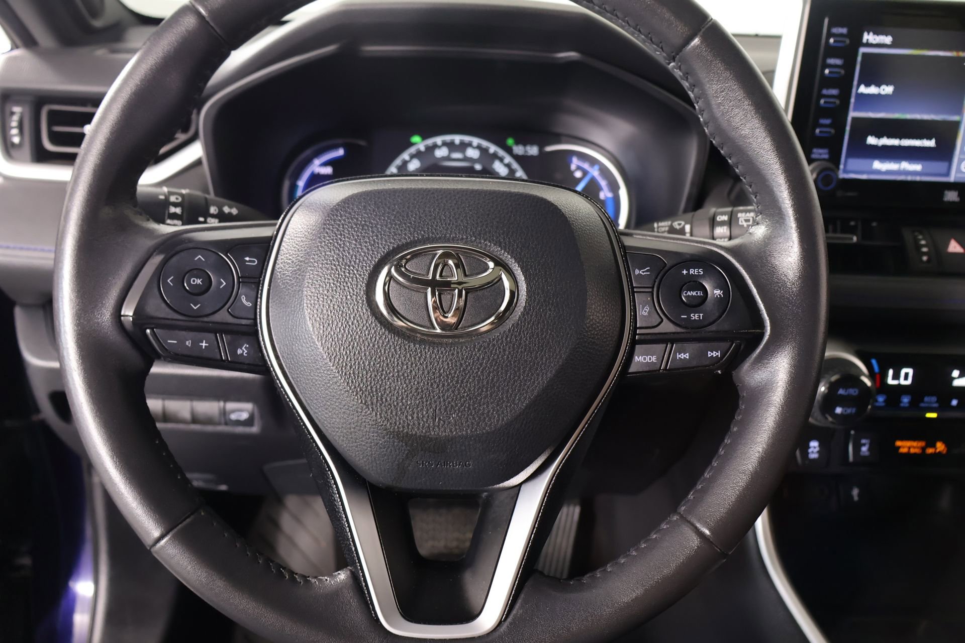 Used 2020 Toyota RAV4 XSE image 3
