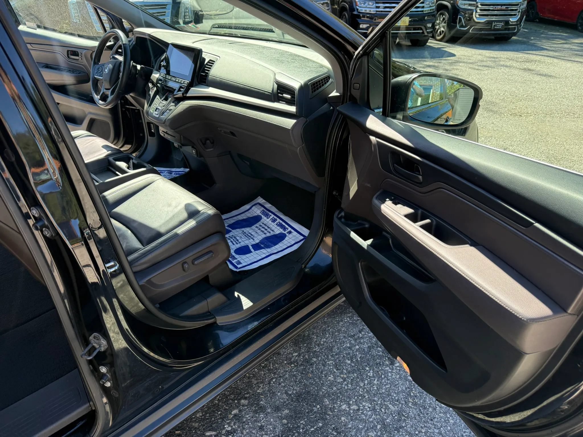 Used 2018 Honda Odyssey EX-L image 24