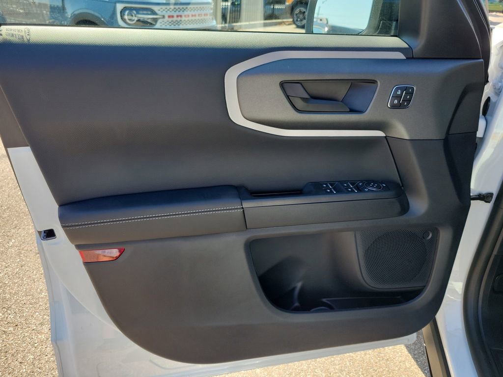 New 2026 Ford Bronco Sport Outer Banks image 14