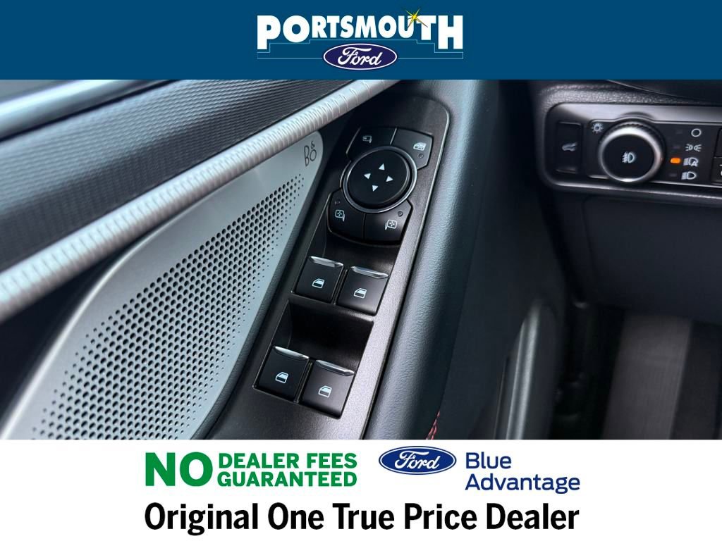 Certified 2025 Ford Explorer ST image 27