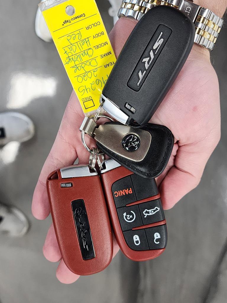 Used 2020 Dodge Challenger SRT Hellcat image 23