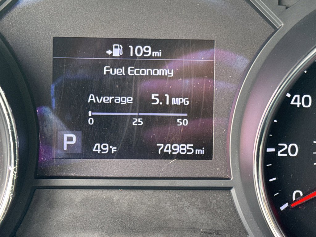 Used 2019 Kia Sedona EX image 25