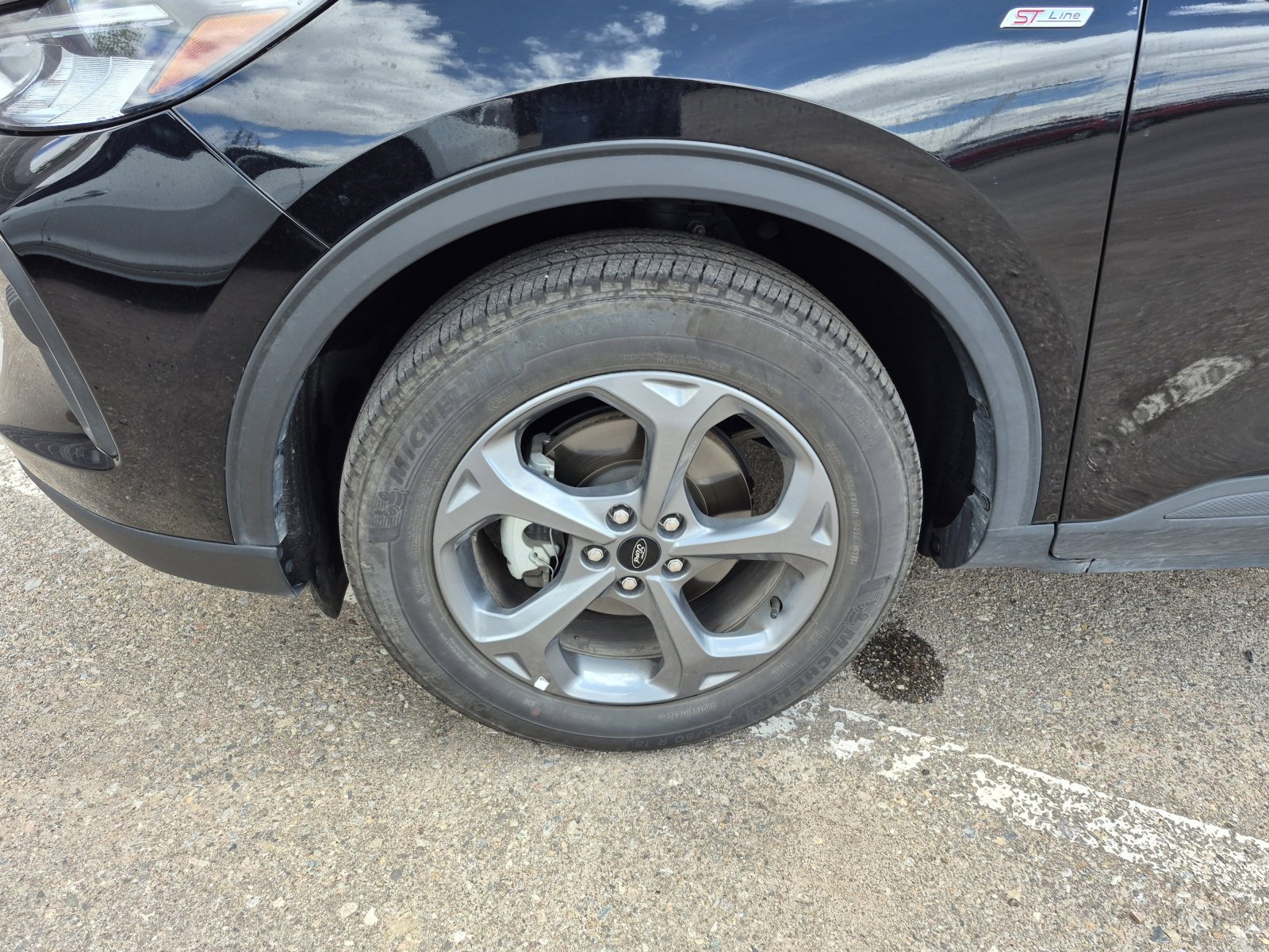 Used 2025 Ford Escape ST-Line image 23