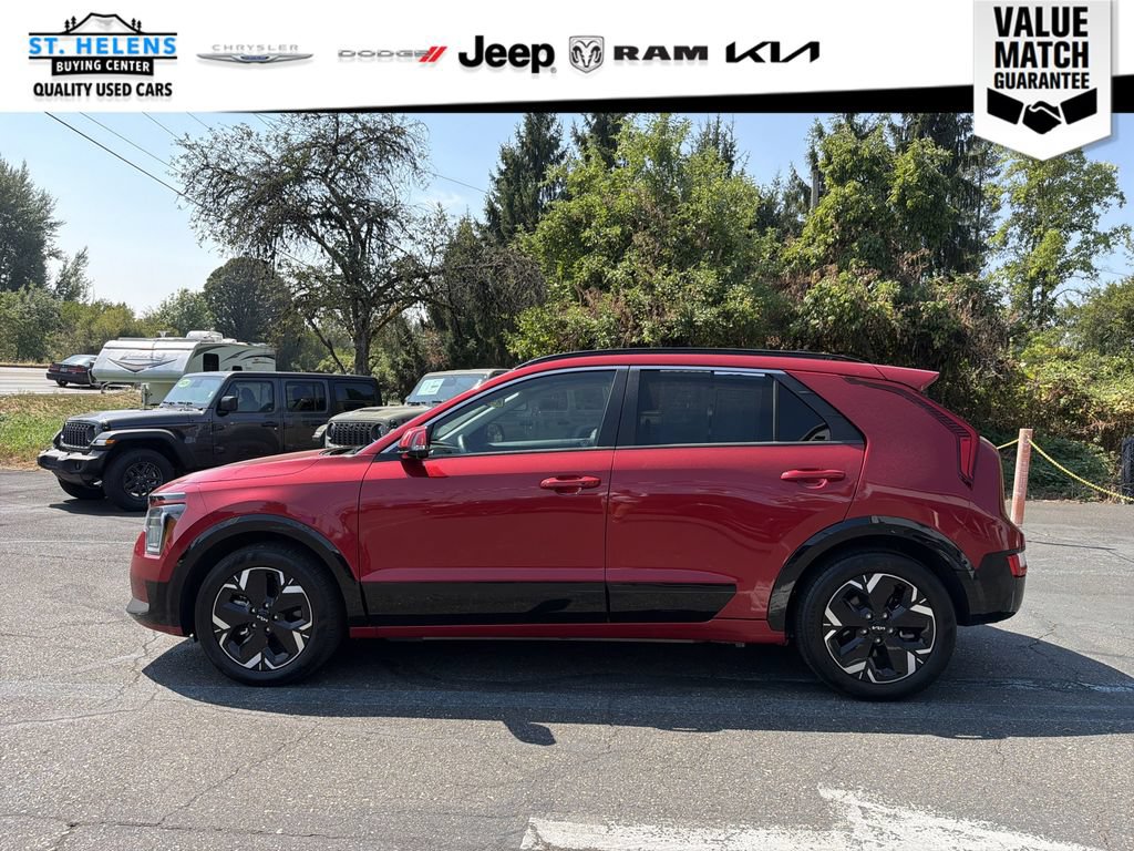 Used 2024 Kia Niro Wind w/ Wind Preserve Package FWD image 5
