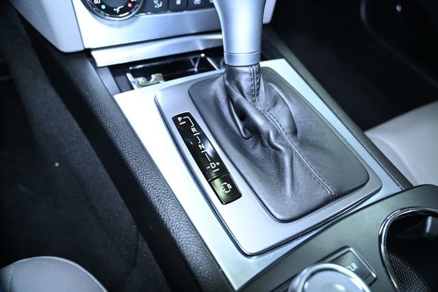 Used 2008 Mercedes-Benz C 300 Sedan image 28