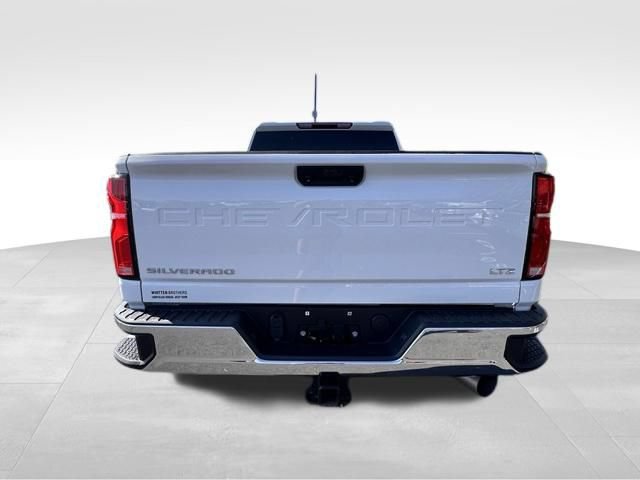 Used 2024 Chevrolet Silverado 2500 LTZ AWD/4WD image 6