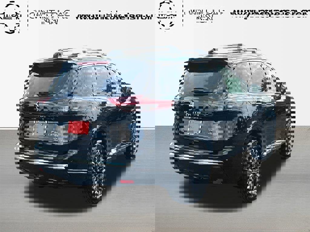 New 2026 Nissan Rogue Platinum image 5